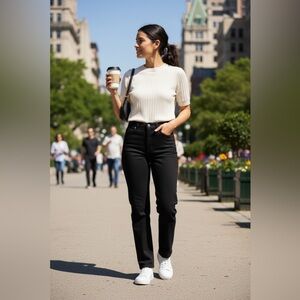 Father’s Daughter Elegant Black Straight Leg Women's Jeans